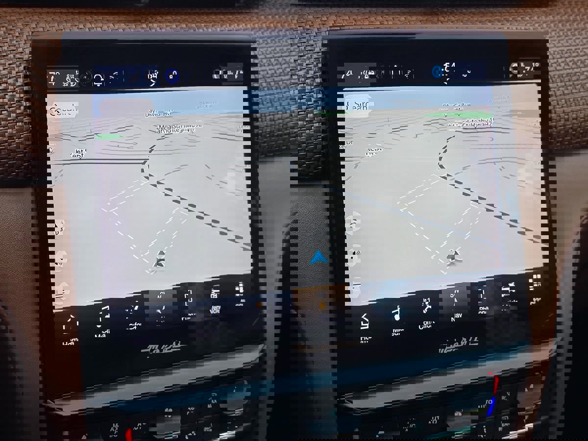 Used 2022 Maserati Quattroporte Modena image 30