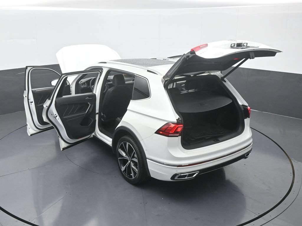 Used 2023 Volkswagen Tiguan SEL R-Line AWD/4WD image 75