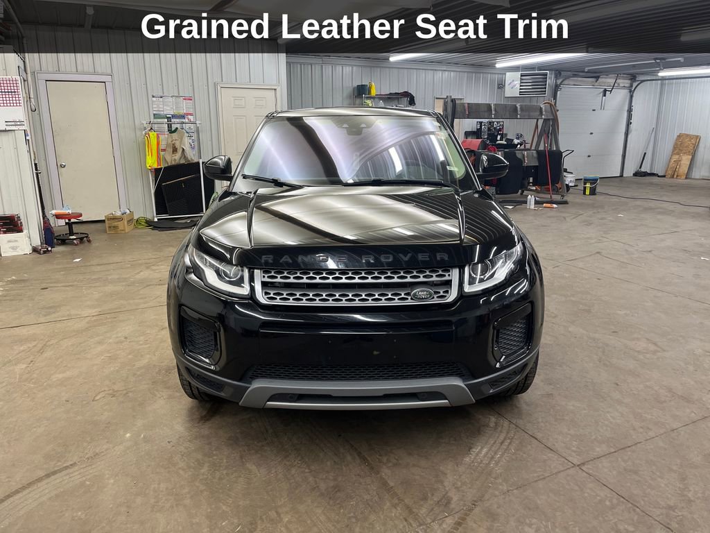 Used 2019 Land Rover Range Rover Evoque SE image 10