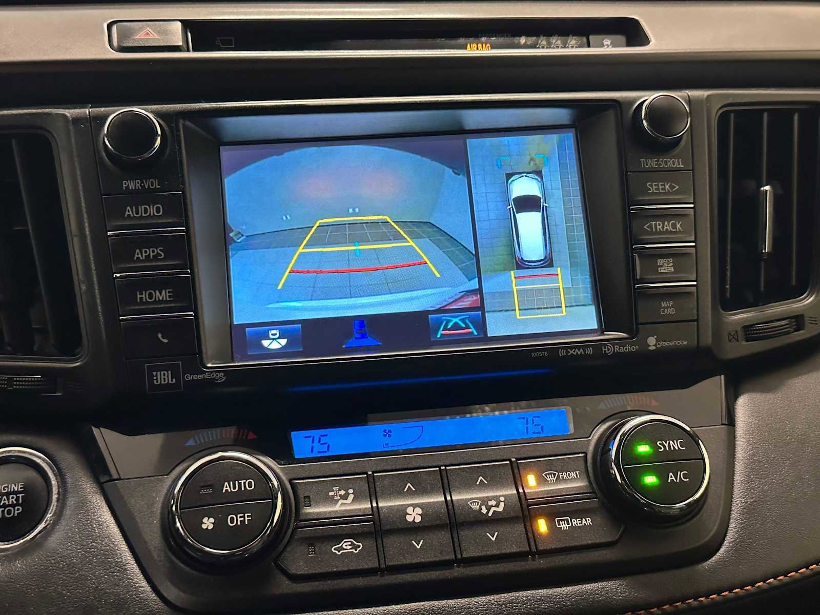 Used 2017 Toyota RAV4 SE w/ Advanced Technology Package image 15