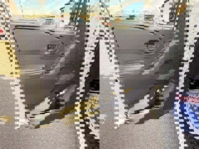 New 2026 Nissan Frontier SV w/ All-Weather Content Package image 10