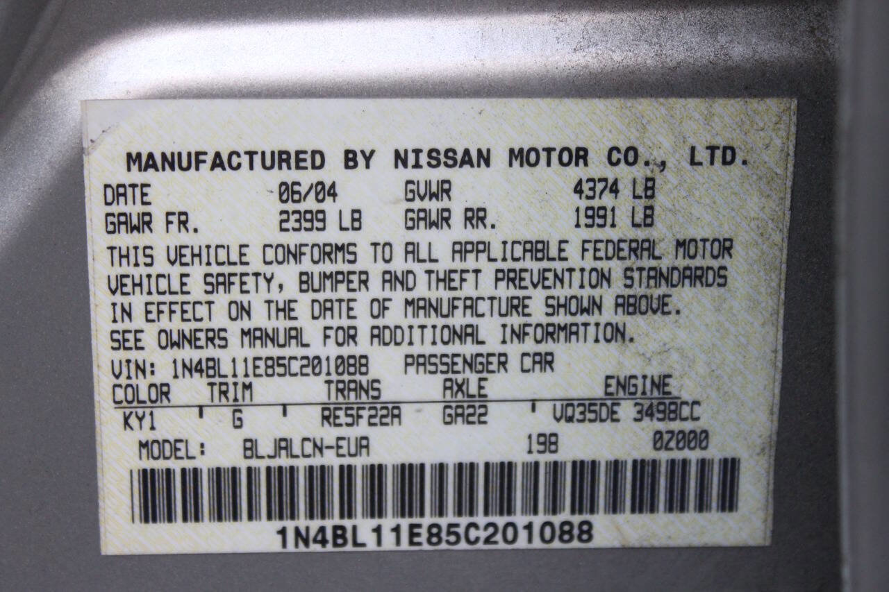 Used 2005 Nissan Altima 3.5 SE w/ (X02) Navigation Pkg FWD image 36