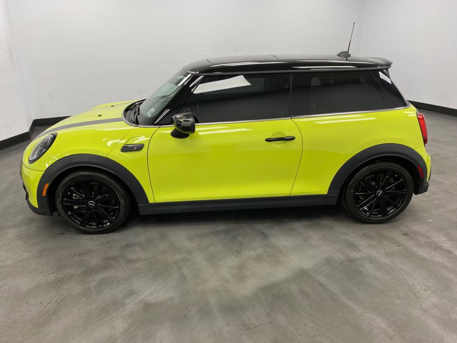 Used 2023 MINI Cooper S FWD image 3