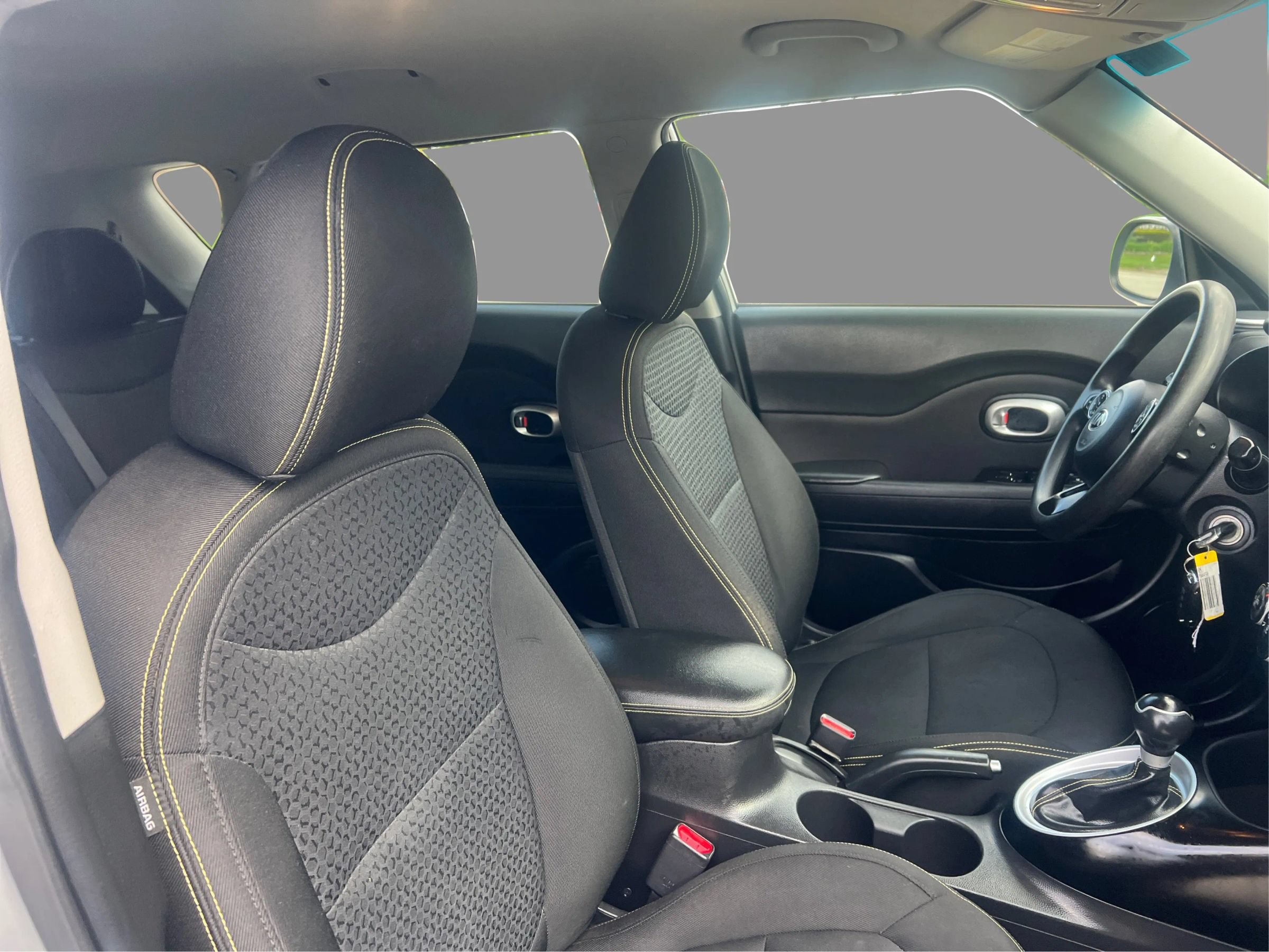 Used 2015 Kia Soul + FWD image 26