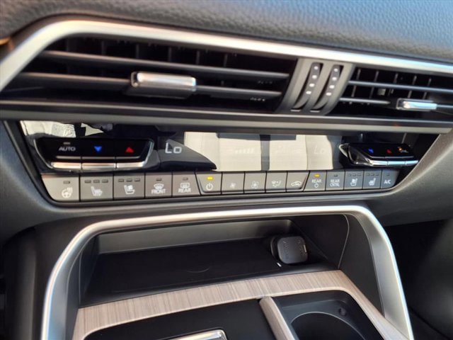 New 2026 MAZDA CX-90 Plug-In Hybrid w/Premium Sport image 13