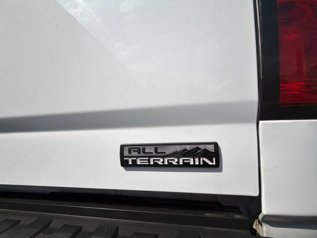 Used 2015 GMC Sierra 1500 SLE AWD/4WD image 12