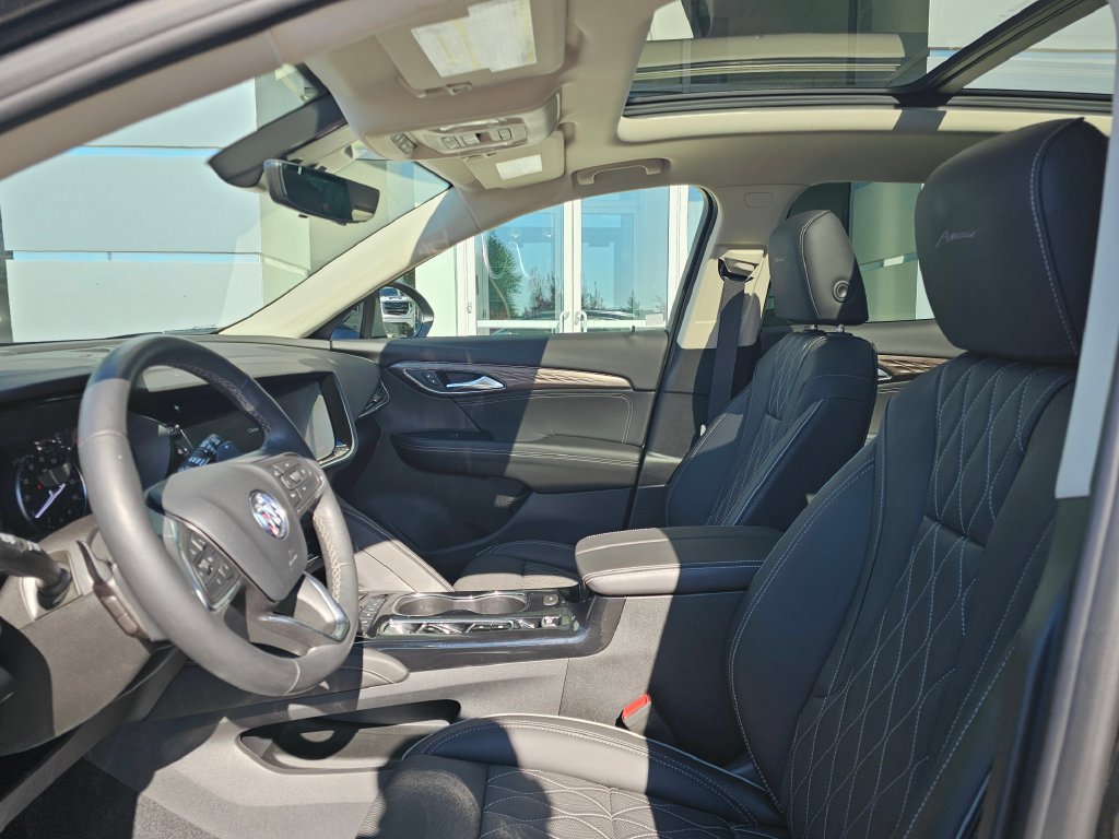 Used 2023 Buick Envision Avenir AWD/4WD image 25