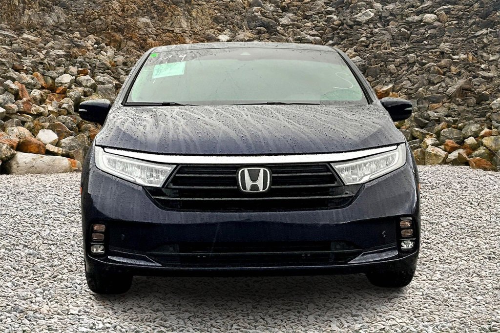 Used 2023 Honda Odyssey Touring image 3