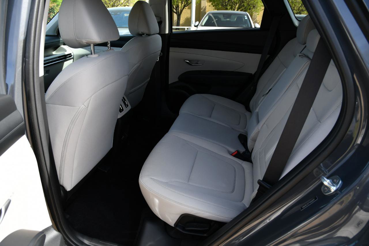 Used 2026 Hyundai Tucson SEL AWD/4WD image 26