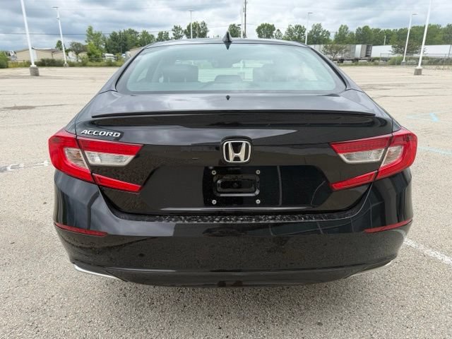 Used 2018 Honda Accord EX-L image 8