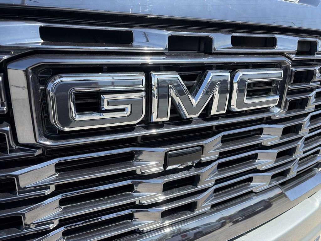 Certified 2024 GMC Sierra 3500 Denali Ultimate AWD/4WD image 40
