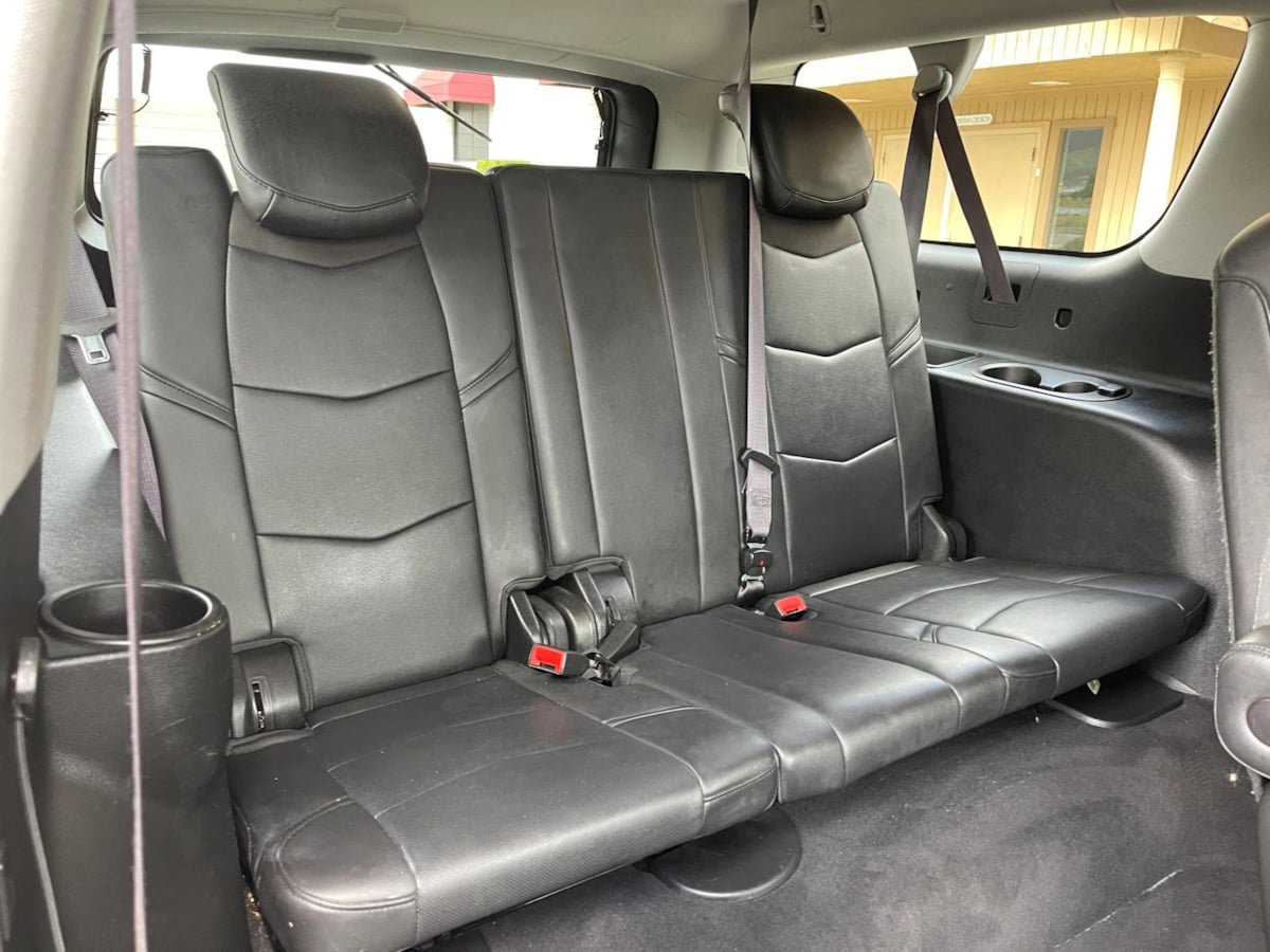 Used 2017 Cadillac Escalade ESV Luxury AWD/4WD image 30