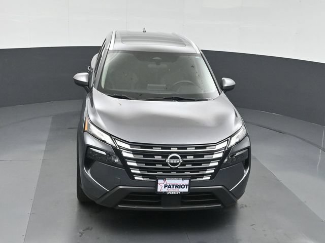 Used 2024 Nissan Rogue SV w/ SV Premium Package FWD image 44