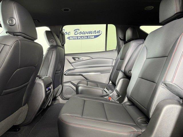New 2026 Chevrolet Traverse Z71 w/ Driver Confidence Package image 14