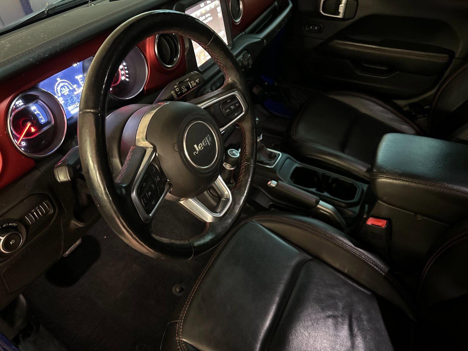 Used 2018 Jeep Wrangler Unlimited Rubicon image 9