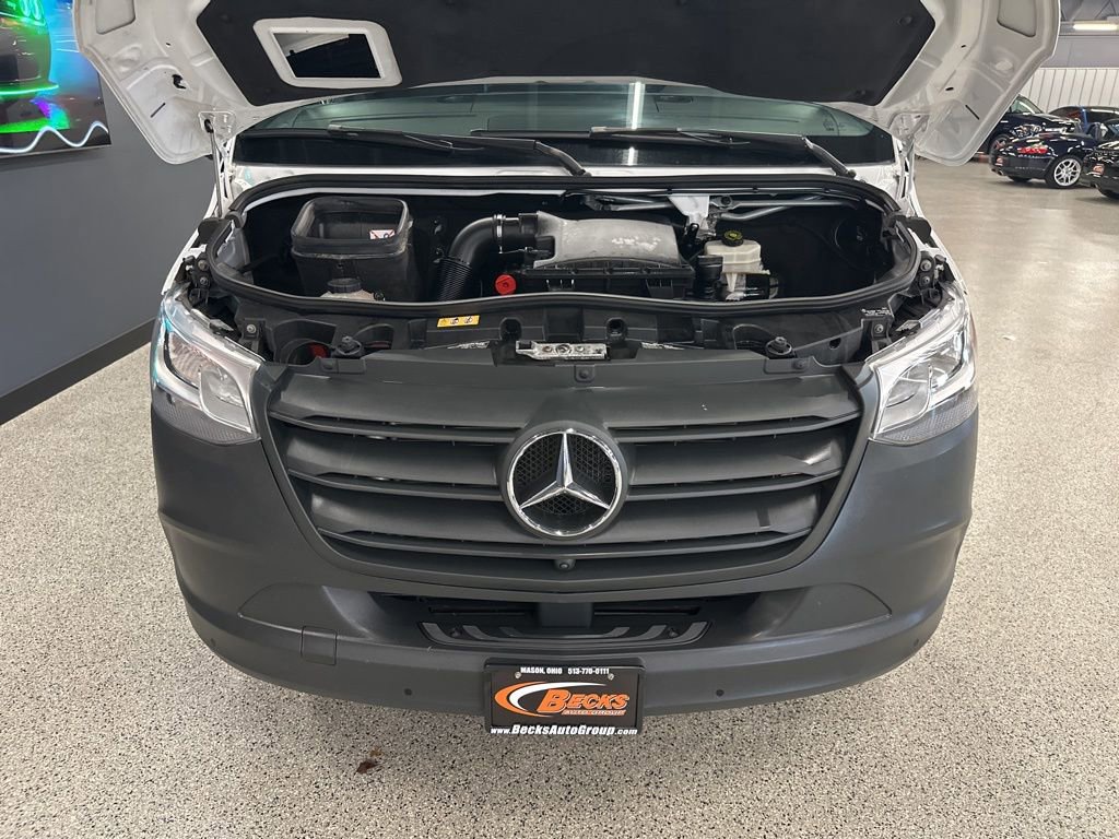 Used 2022 Mercedes-Benz Sprinter 1500 image 22