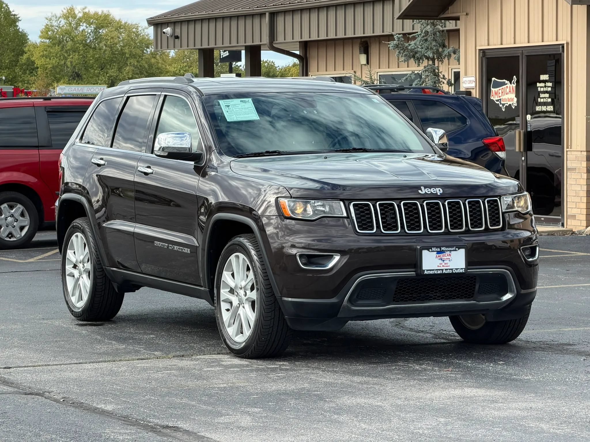 Used 2017 Jeep Grand Cherokee Limited RWD image 50