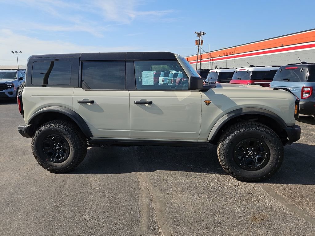 New 2026 Ford Bronco Badlands image 14