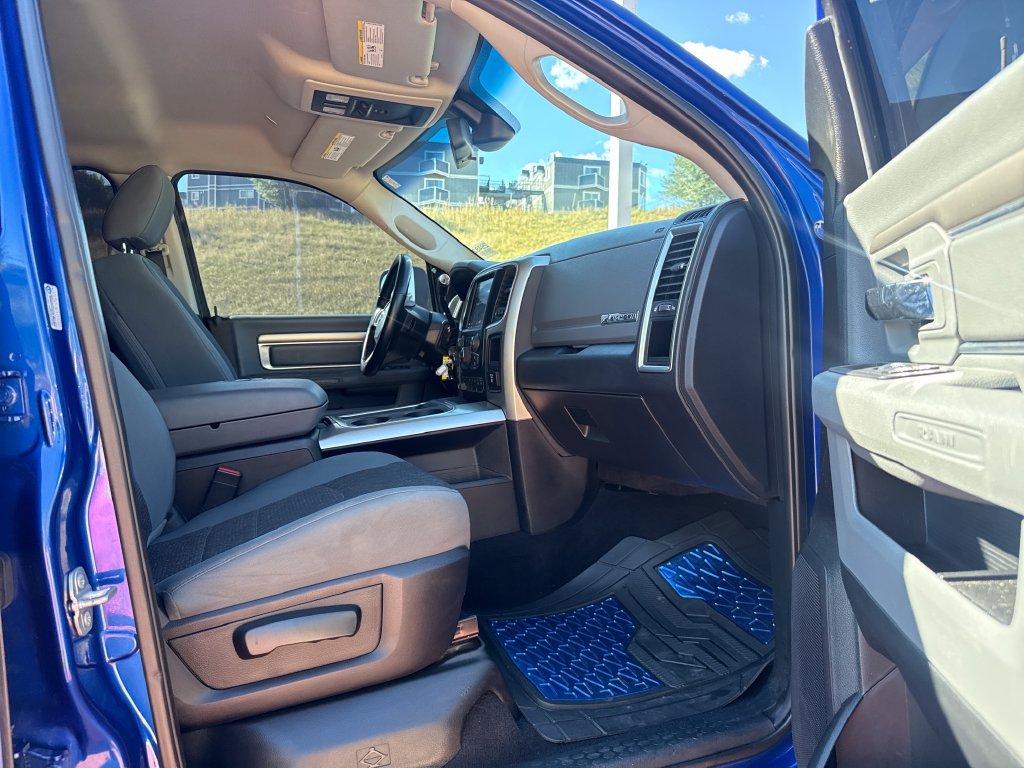 Used 2018 RAM 2500 Big Horn AWD/4WD image 29