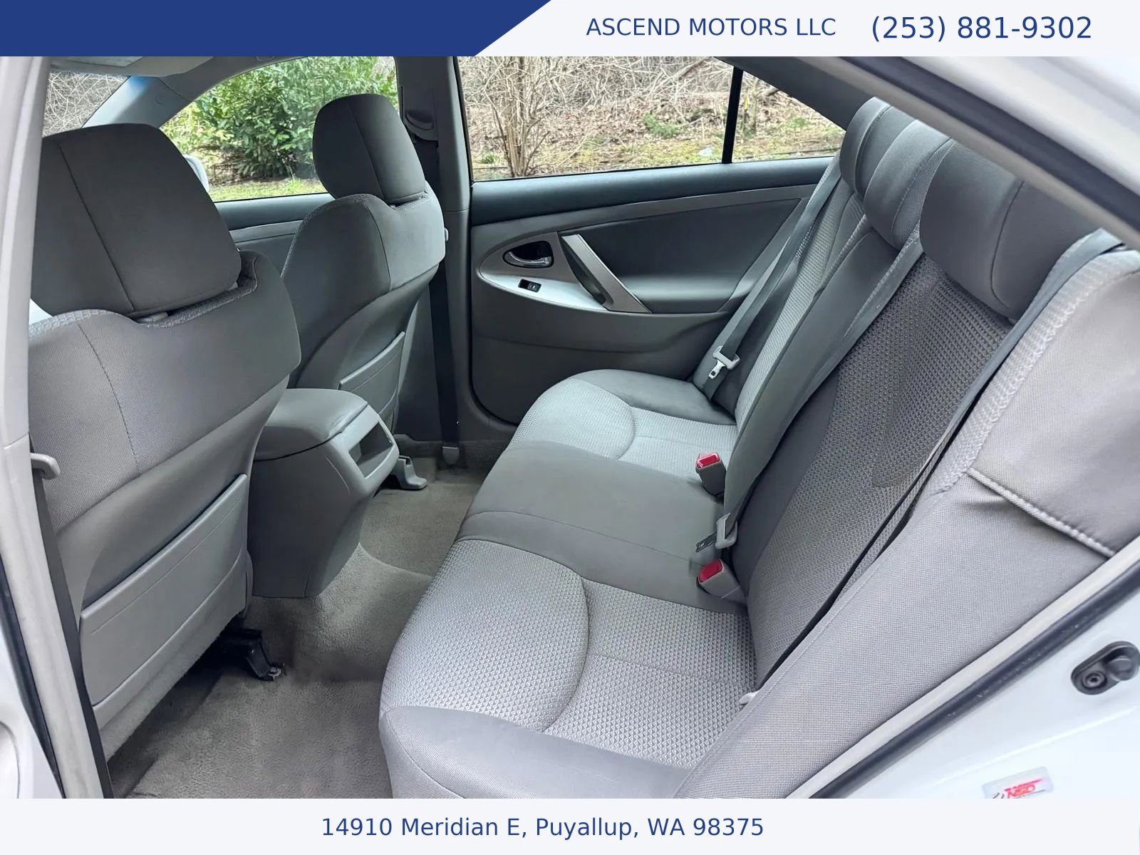 Used 2011 Toyota Camry SE image 10
