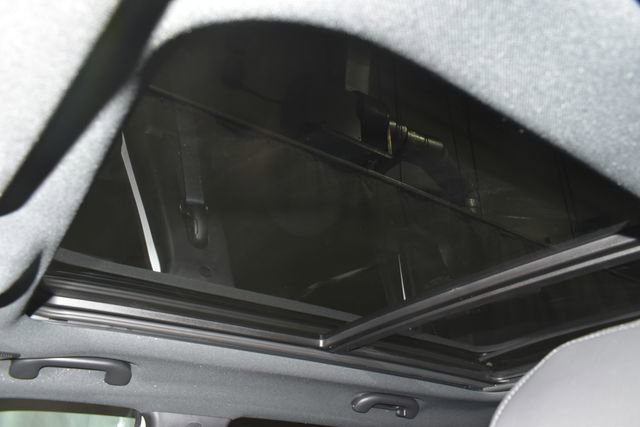 New 2026 Jeep Compass Latitude w/ Sun and Sound Group image 12