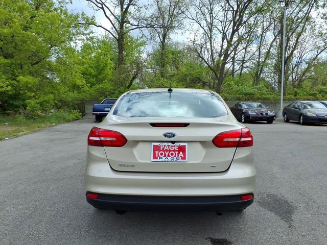 Used 2017 Ford Focus SE FWD image 7