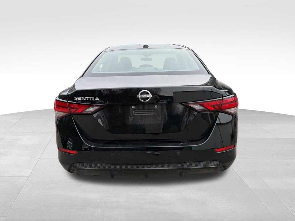 Used 2025 Nissan Sentra SV image 15