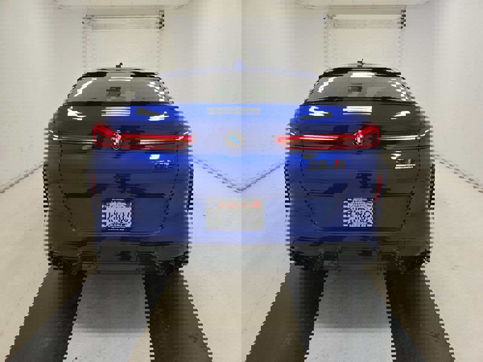 Used 2025 BMW X6 M Competition w/ Executive Package image 4