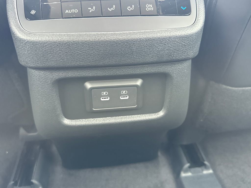 New 2026 Nissan Pathfinder SL AWD/4WD image 16