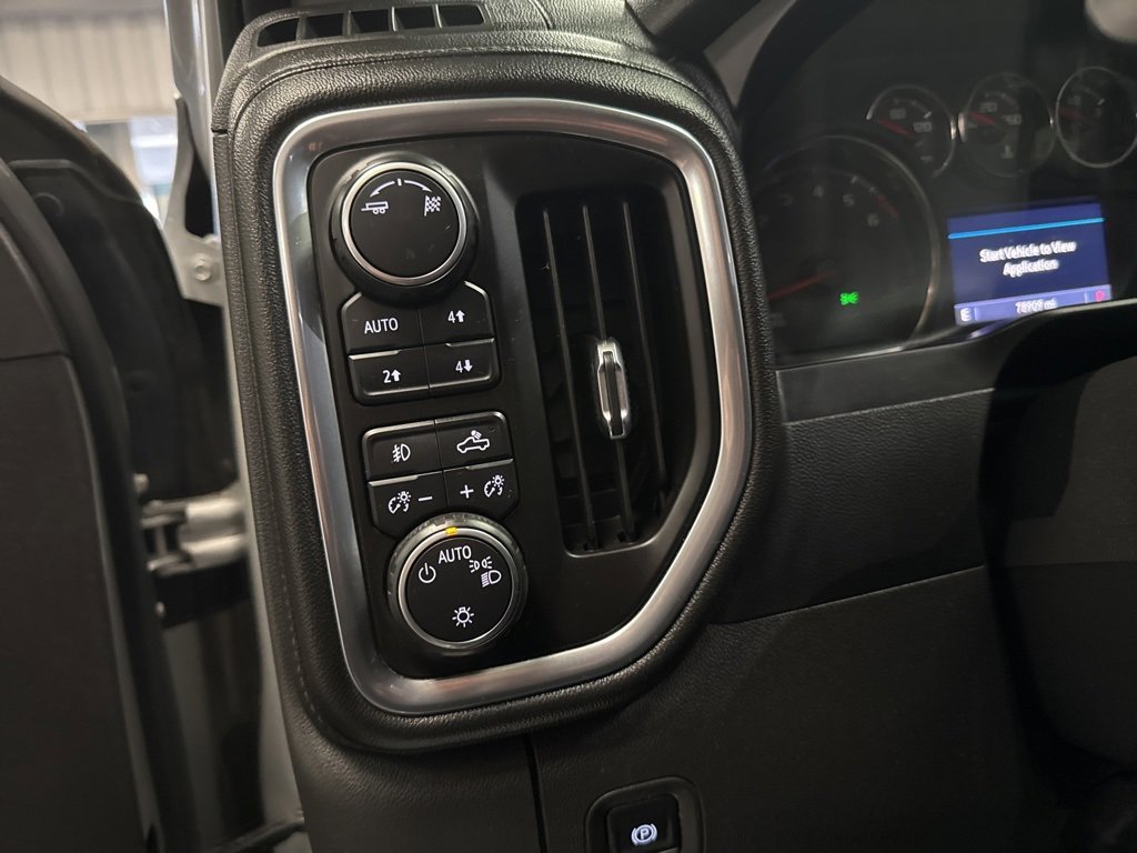 Used 2019 Chevrolet Silverado 1500 RST image 27