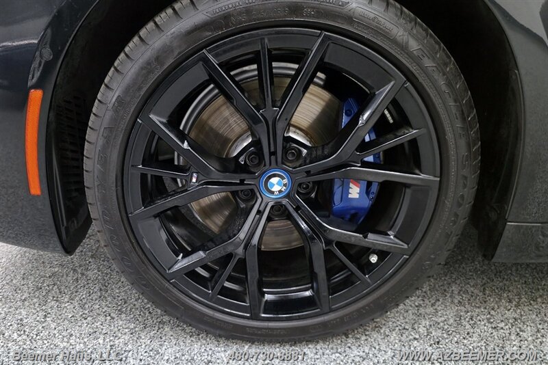 Used 2023 BMW 530e w/ M Sport Package RWD image 40