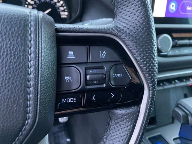 Used 2022 Toyota Tundra Limited w/ TRD Off-Road Package AWD/4WD image 20