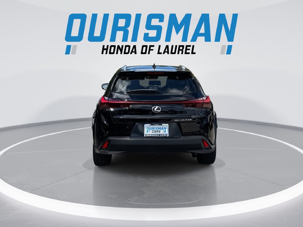 Used 2023 Lexus UX 250h AWD w/ Premium Package image 7