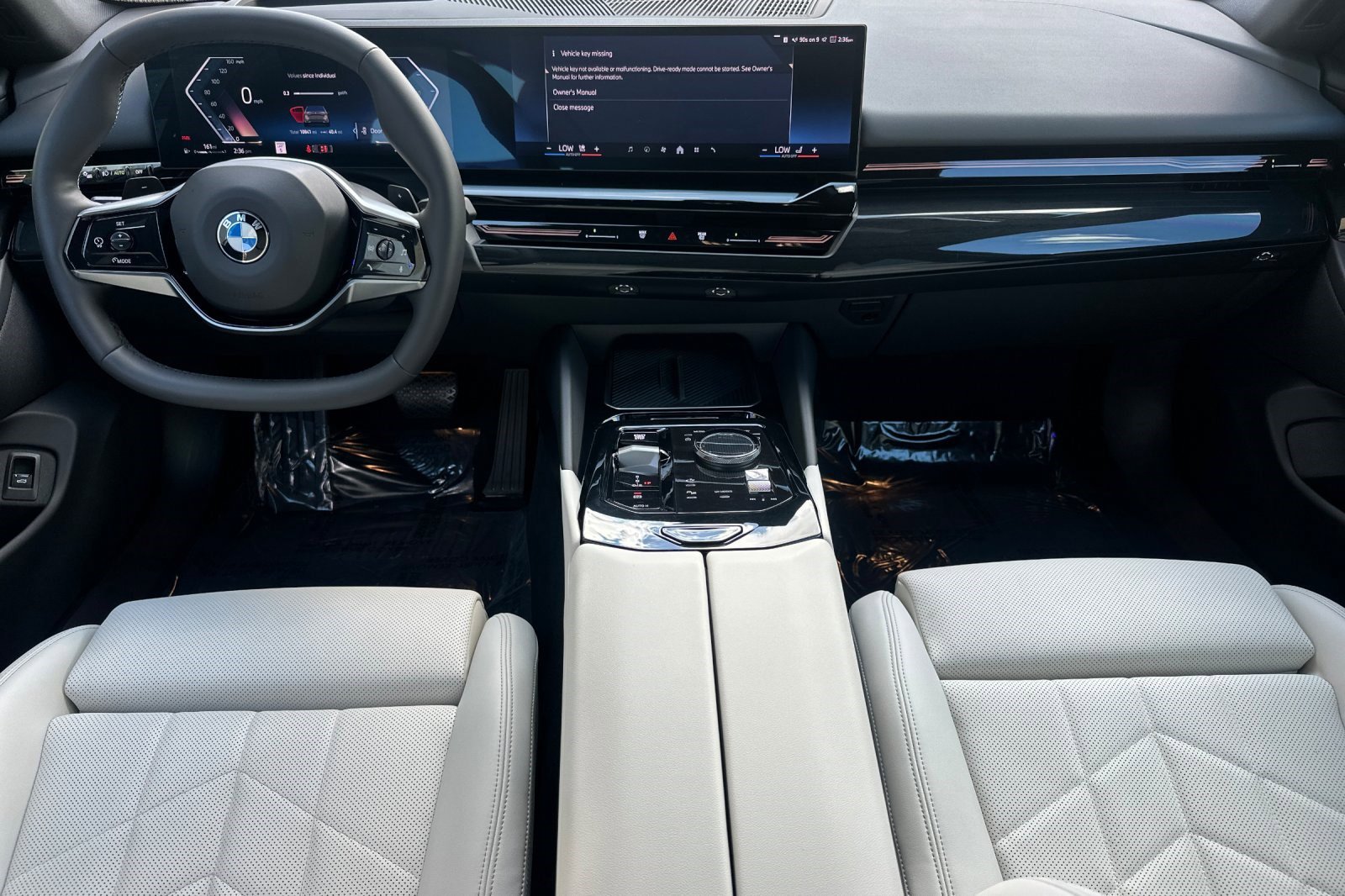 Certified 2024 BMW 530i w/ Premium Package RWD image 17
