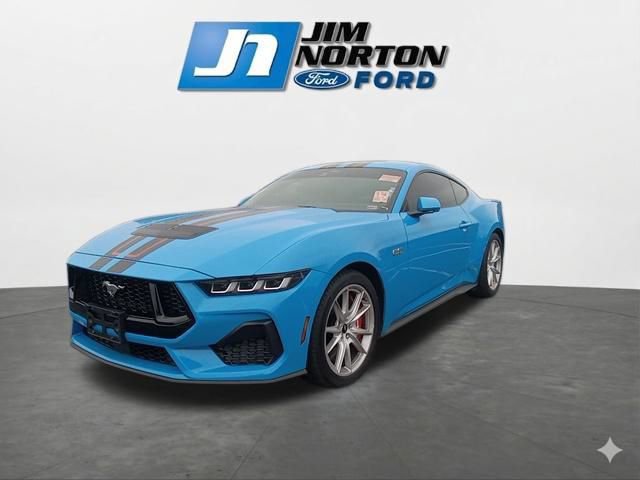 Used 2024 Ford Mustang GT Premium image 4