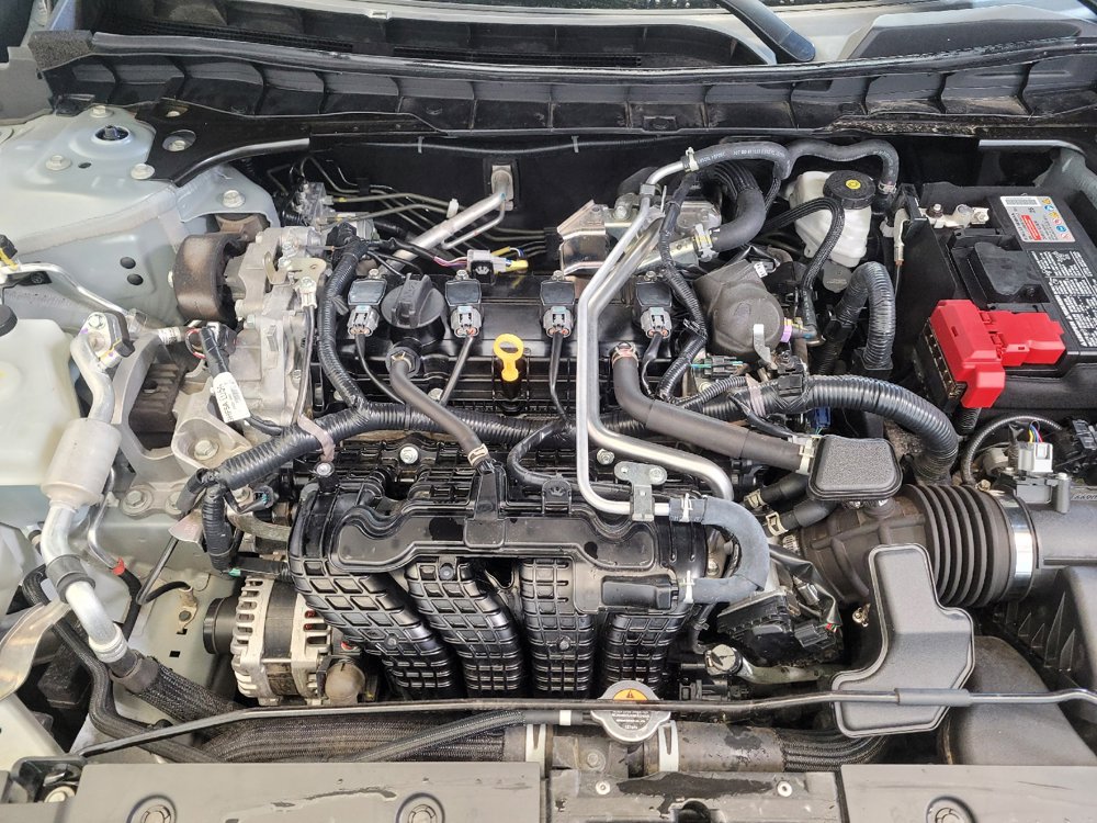 Used 2024 Nissan Altima 2.5 S FWD image 30