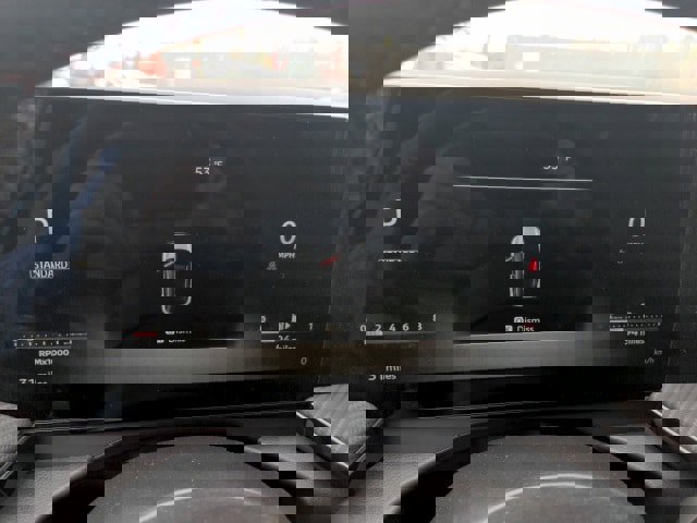 New 2025 Nissan Kicks SR image 12