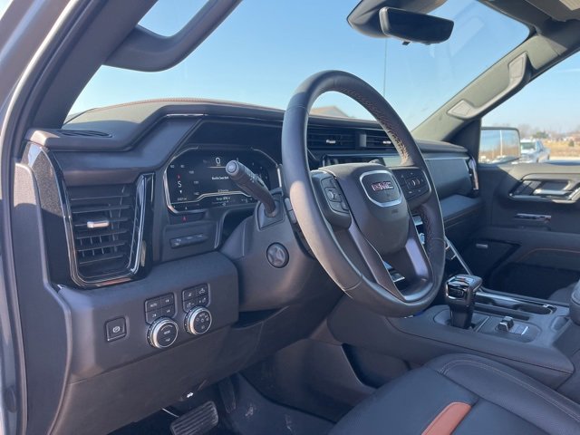 Used 2025 GMC Sierra 1500 AT4 w/ AT4 Premium Package image 12