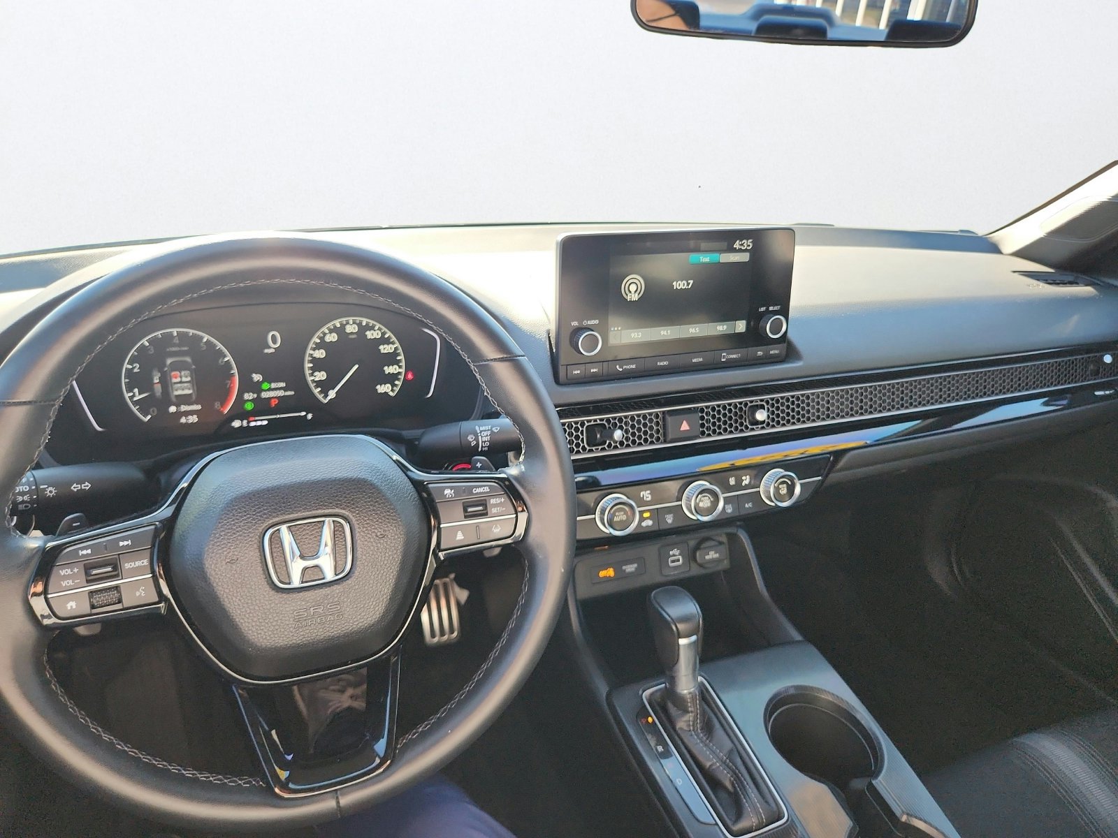 Used 2023 Honda Civic Sport image 18