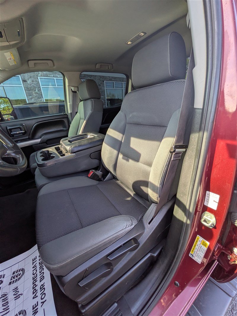 Used 2015 Chevrolet Silverado 2500 LT AWD/4WD image 16