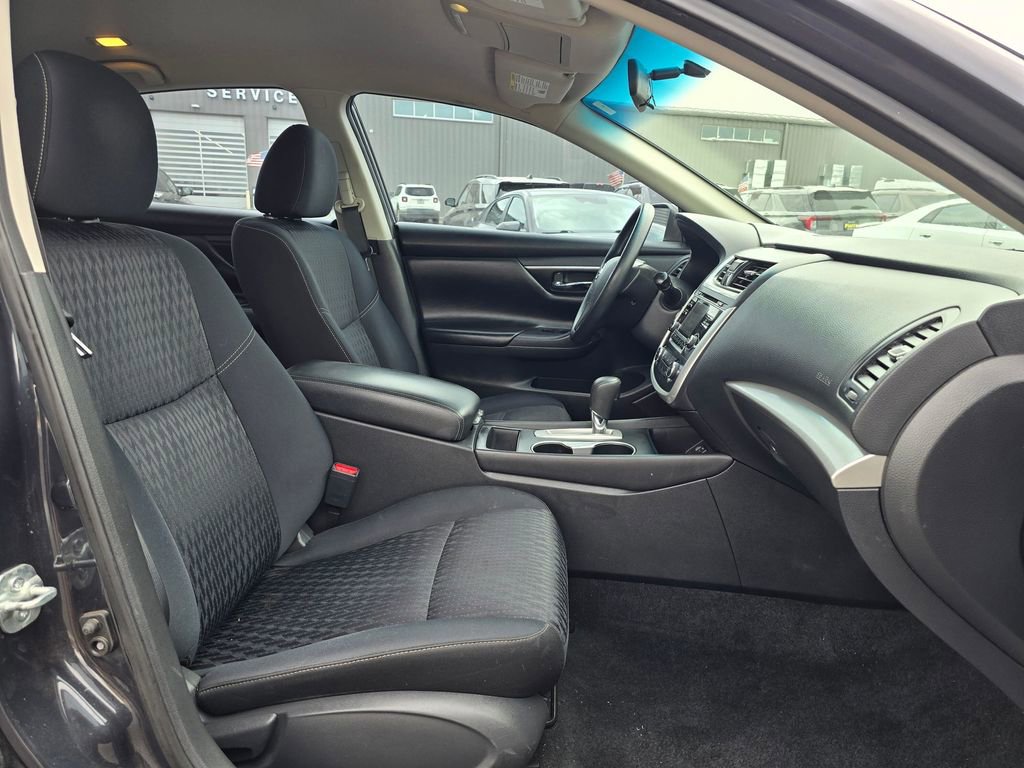 Used 2018 Nissan Altima 2.5 S w/ S Convenience Package FWD image 16