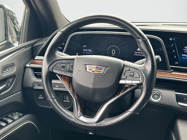 Used 2024 Cadillac Escalade ESV Luxury w/ LPO, Floor Liner Package AWD/4WD image 6