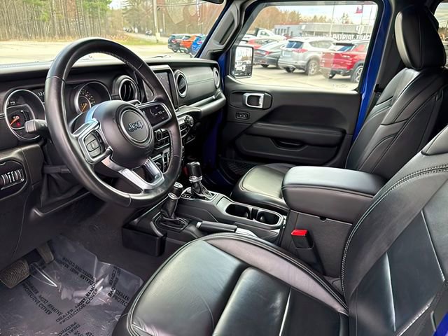 Used 2020 Jeep Wrangler Unlimited Sahara image 16
