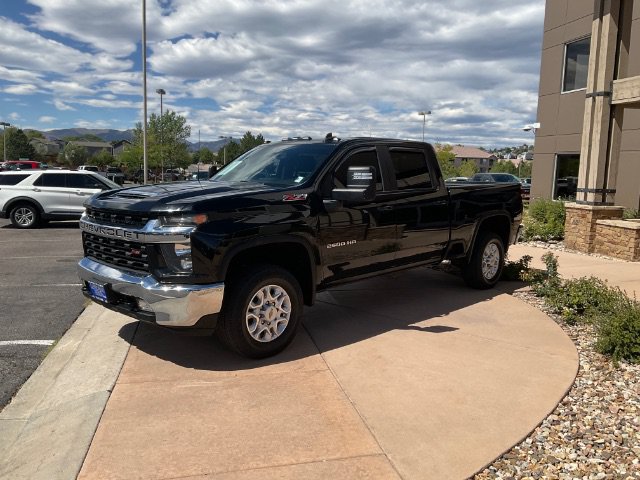 Used 2021 Chevrolet Silverado 2500 LT w/ Convenience Package AWD/4WD image 8
