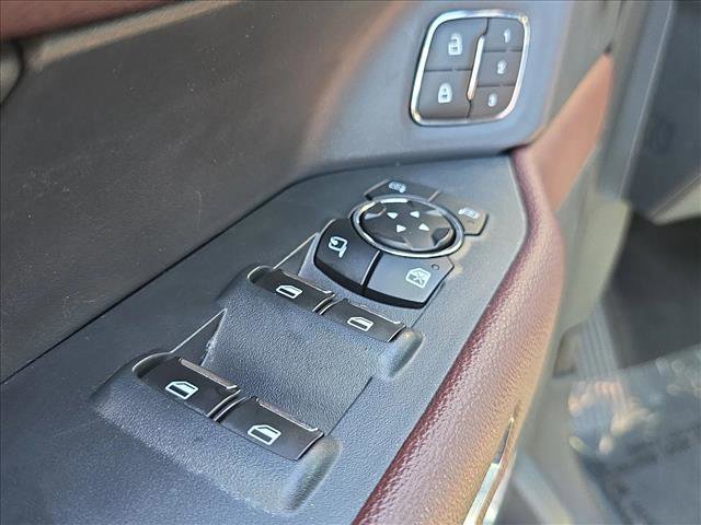 Used 2024 Ford Expedition Limited image 8