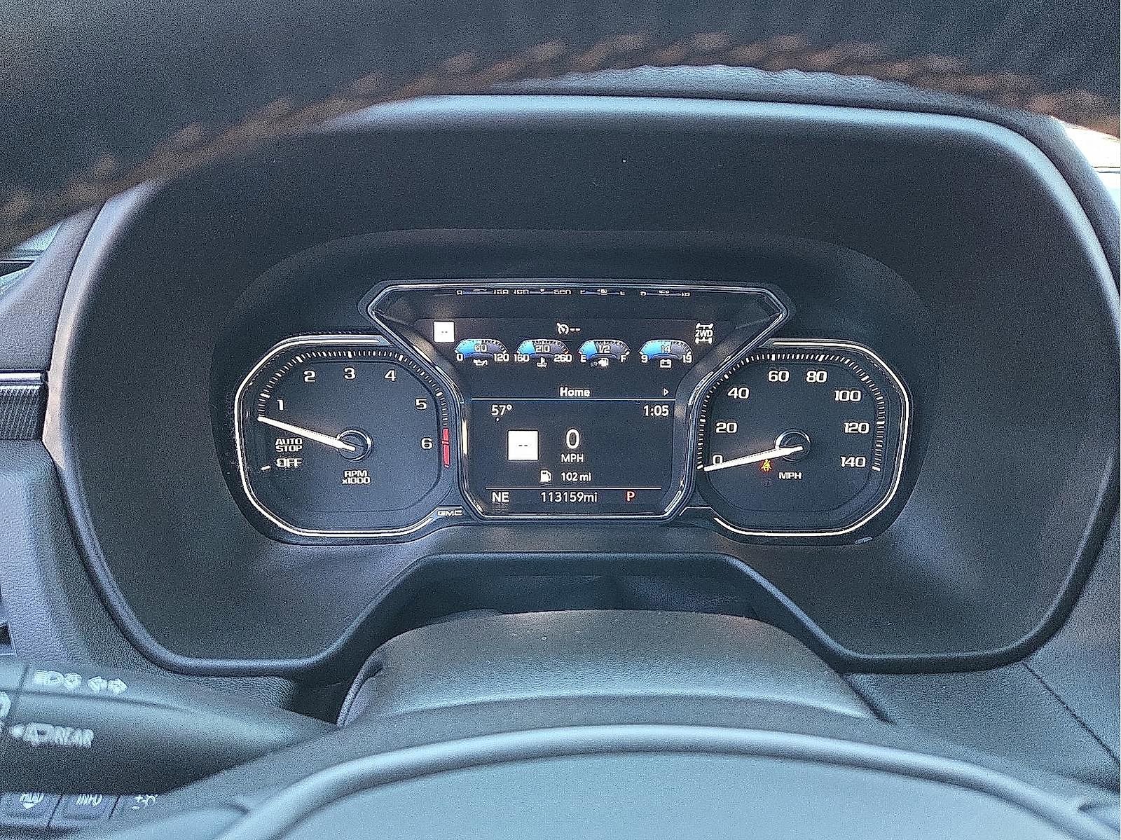 Used 2021 GMC Yukon AT4 w/ AT4 Premium Plus Package image 23