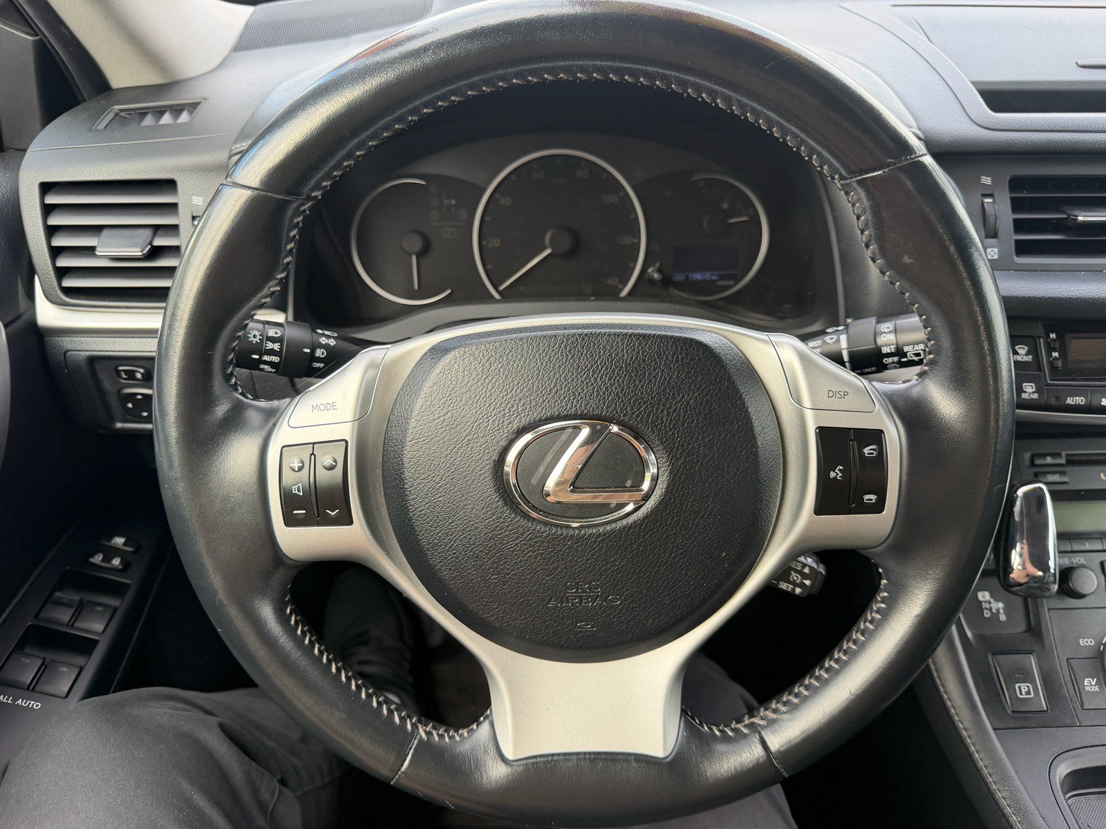 Used 2012 Lexus CT 200h Premium FWD image 25