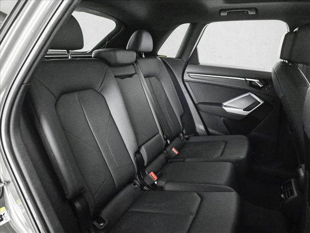 Used 2022 Audi Q3 2.0T Premium Plus image 21