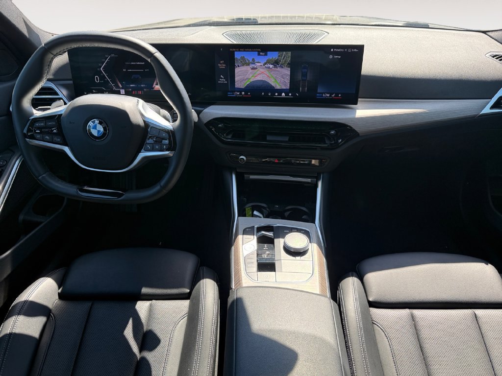 Used 2025 BMW 330i Sedan RWD image 10