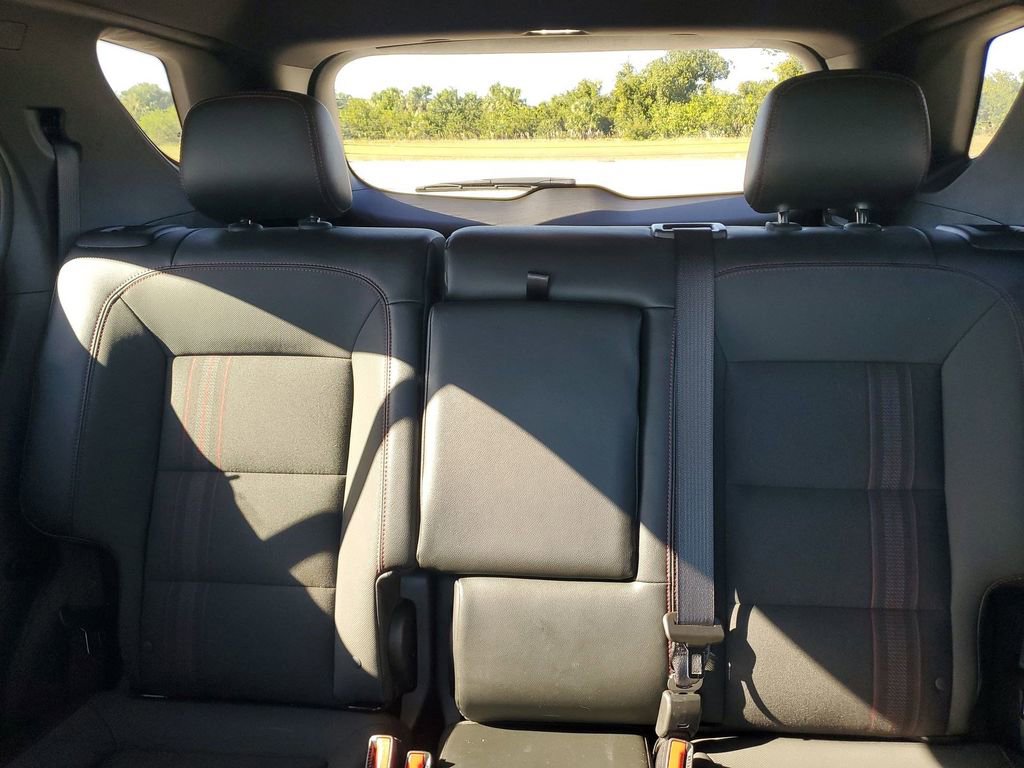 Used 2023 Chevrolet Equinox RS image 13